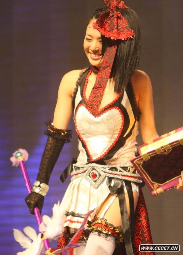 蒼井空COS妝扮代言