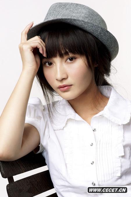 姚笛最新甜美寫(xiě)真曝光