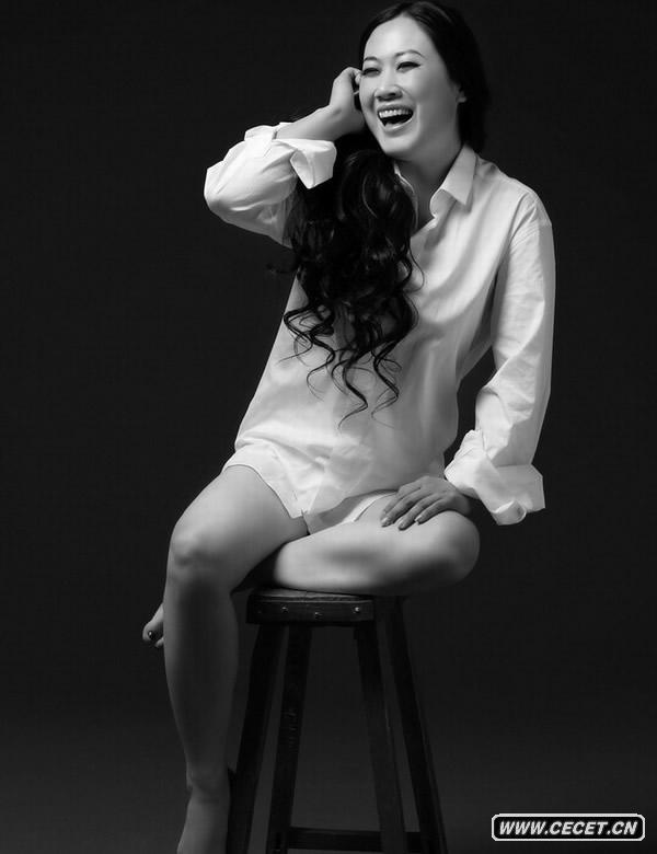 芙蓉姐姐俘虜《時(shí)尚先生》