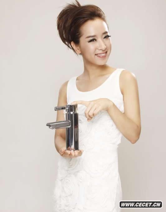 SARA成熟形象代言