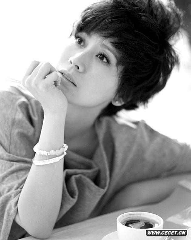 海清最新寫(xiě)真慵懶大膽