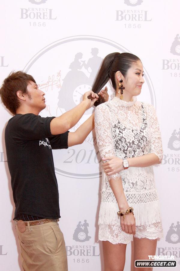 陳慧琳透視裝出席晚宴