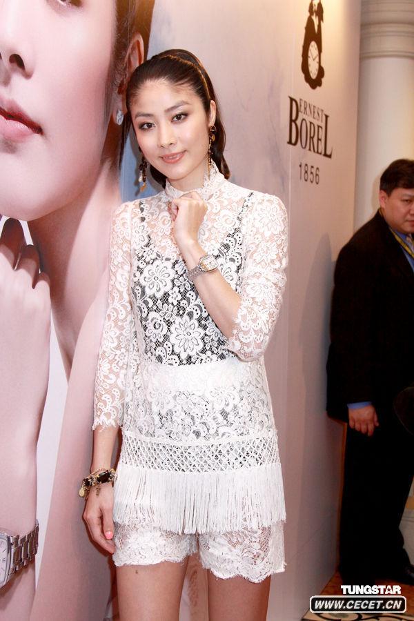 陳慧琳透視裝出席晚宴