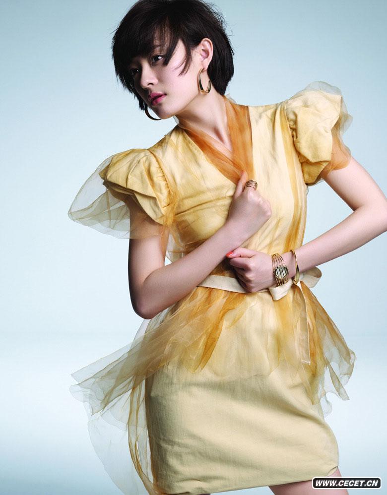 孫儷拍時(shí)尚大片