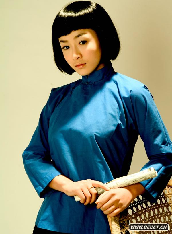 何彥霓復古寫(xiě)真質(zhì)樸