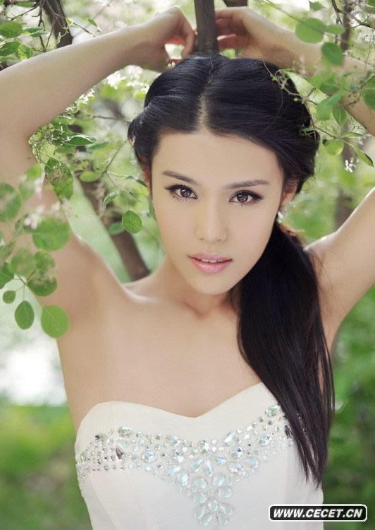 韓丹彤造型大片出爐