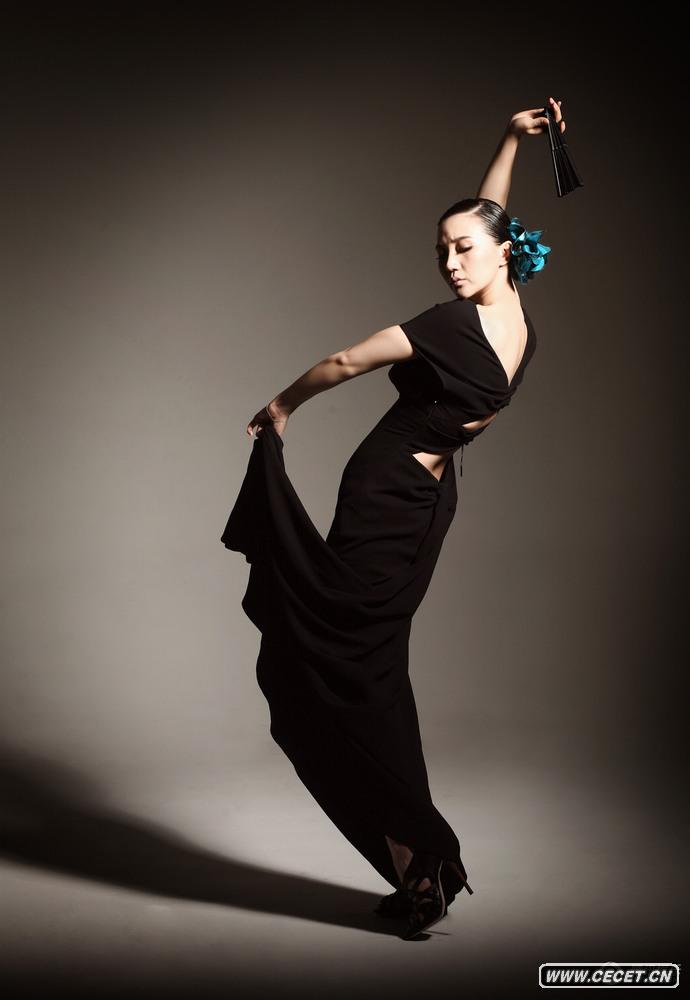 阿朵大片展現千面魅力