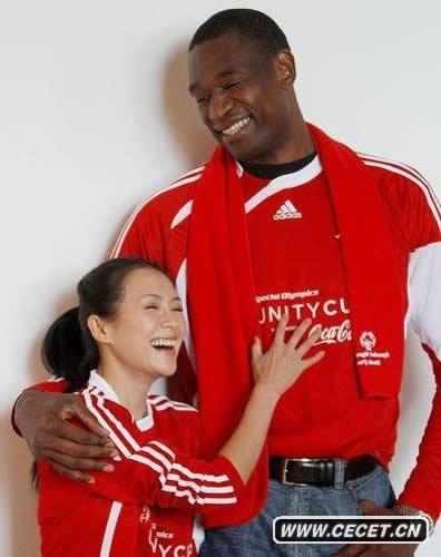 章子怡與球星合影