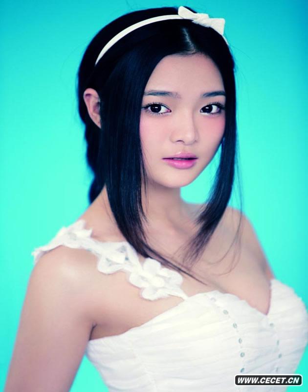 何琢言化身百變芭比