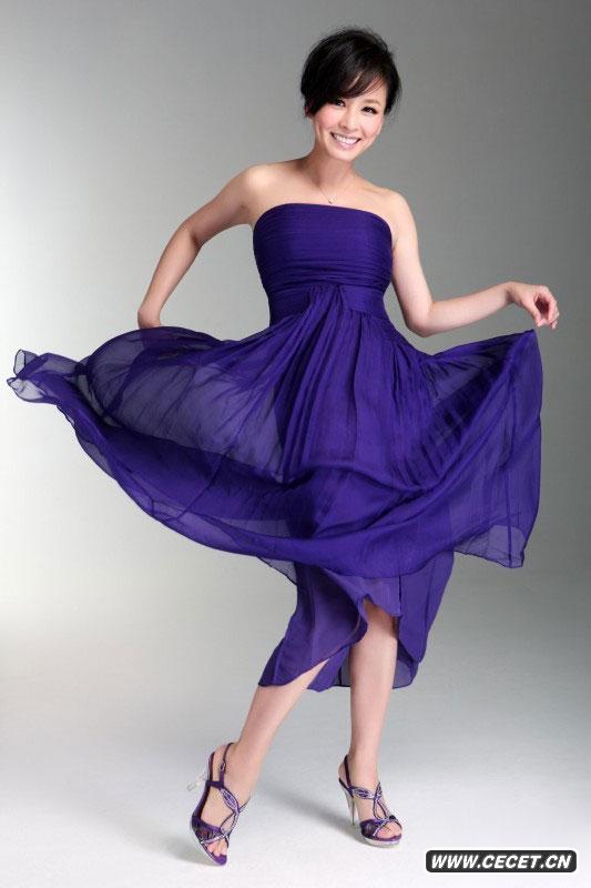 張庭產(chǎn)后代言寫(xiě)真曝光