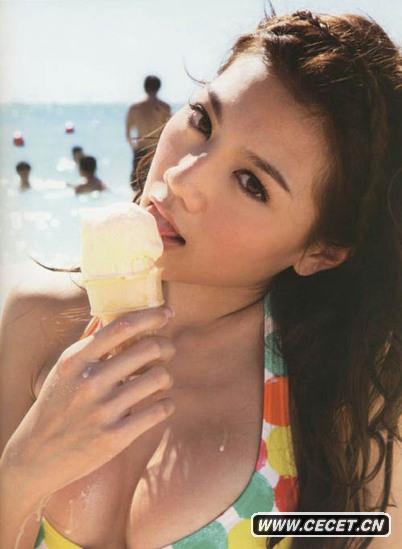 周秀娜比基尼寫(xiě)真曝光