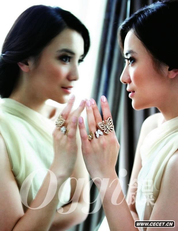 小宋佳珠光寶氣驚艷迷人