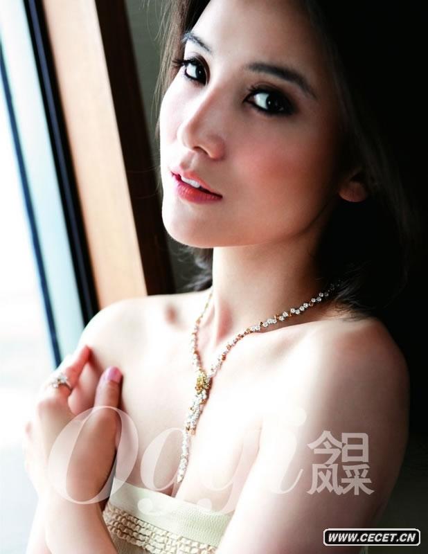 小宋佳珠光寶氣驚艷迷人