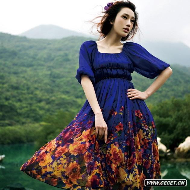 張儷性感曲線(xiàn)若隱若現