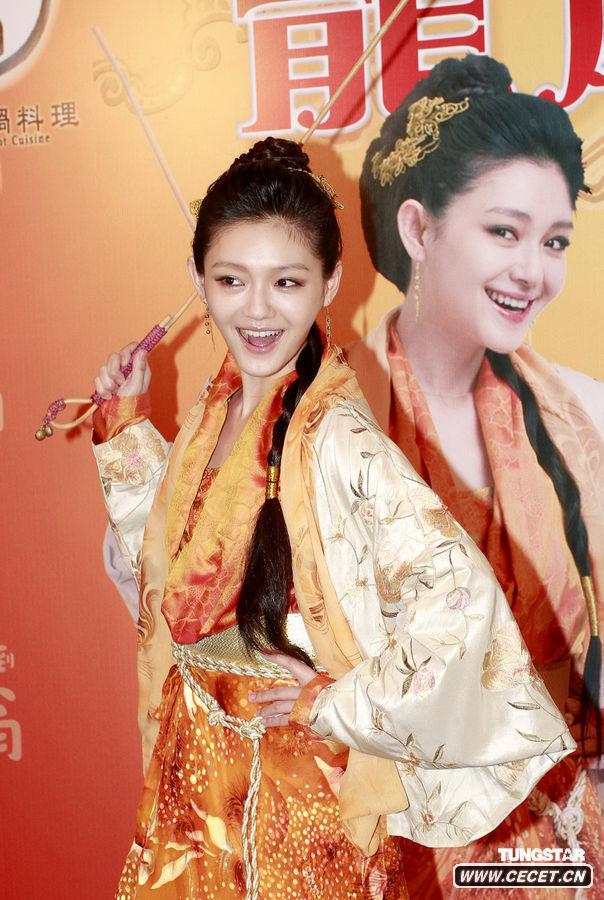 大S變身李鳳姐宣傳