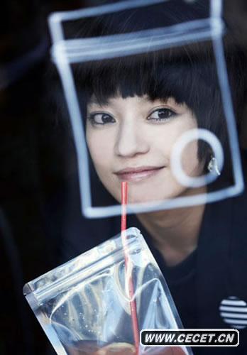 趙薇寫(xiě)真韓范兒盡嫵媚