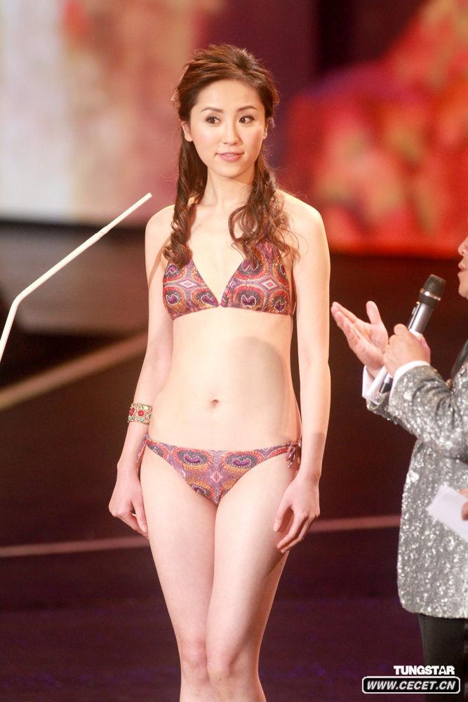 香港小姐展示泳裝