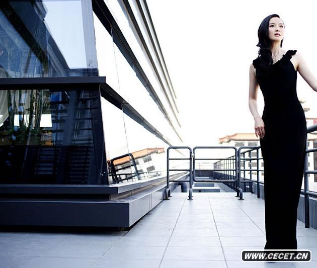 王艷新寫(xiě)真溫婉再現