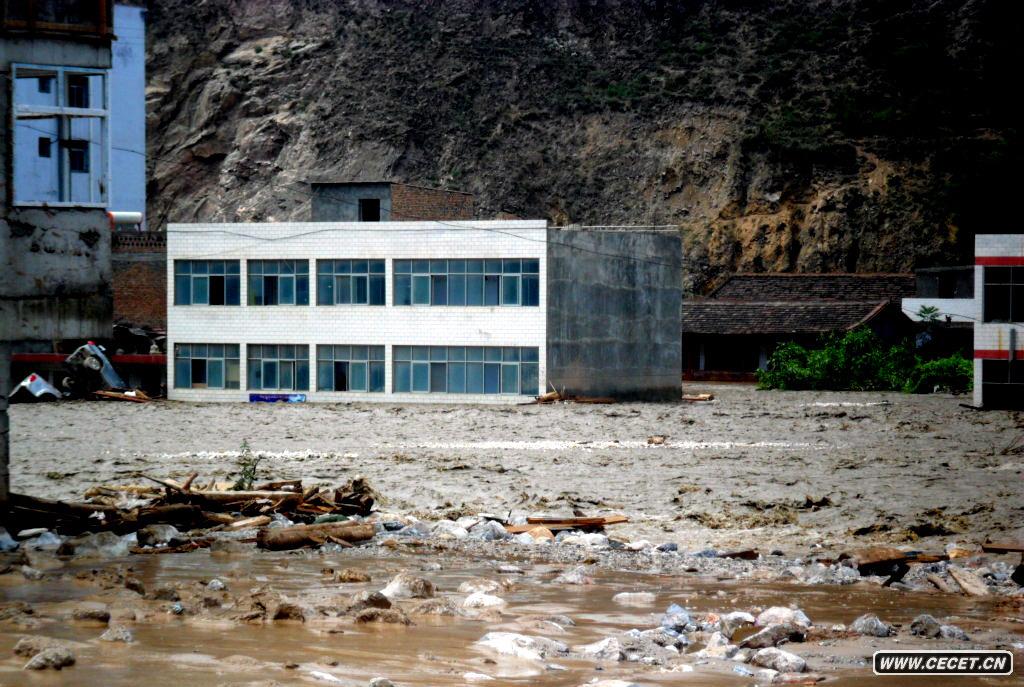 被淹沒(méi)的房屋