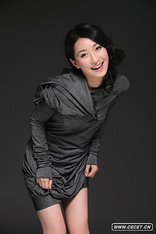 陶昕然優(yōu)雅寫(xiě)真曝光