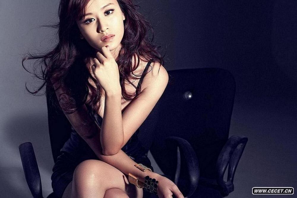 葉一茜黑色皮裝火辣性感