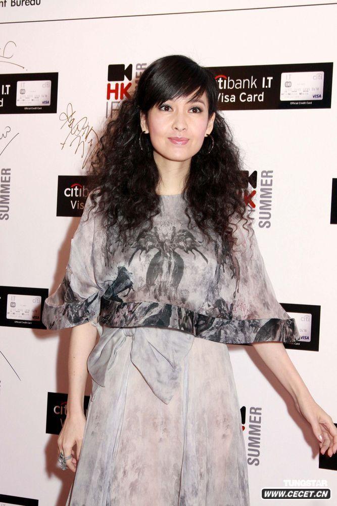 周慧敏自稱(chēng)不是豪放女