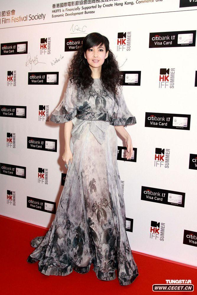 周慧敏自稱(chēng)不是豪放女