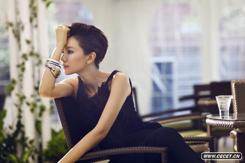 高圓圓香港拍寫(xiě)真