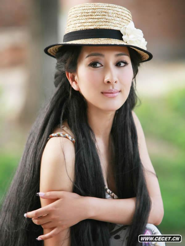 馬蘇最新寫(xiě)真清新動(dòng)人