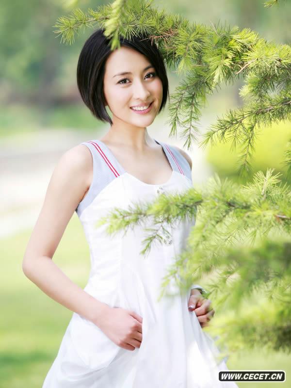 馬蘇最新寫(xiě)真清新動(dòng)人