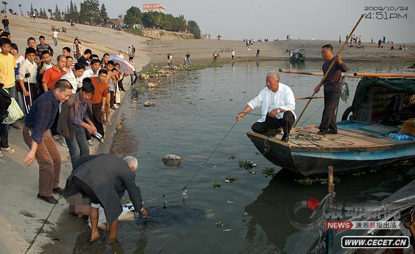 200910241651غһЌڶyW(xu)zwoϵĎ