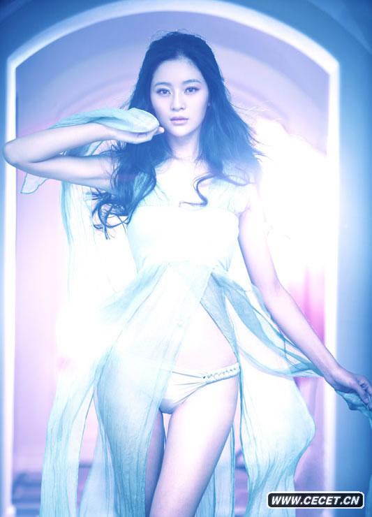 王媛可浴室寫(xiě)真曝光