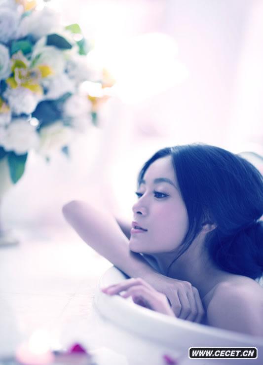 王媛可浴室寫(xiě)真曝光