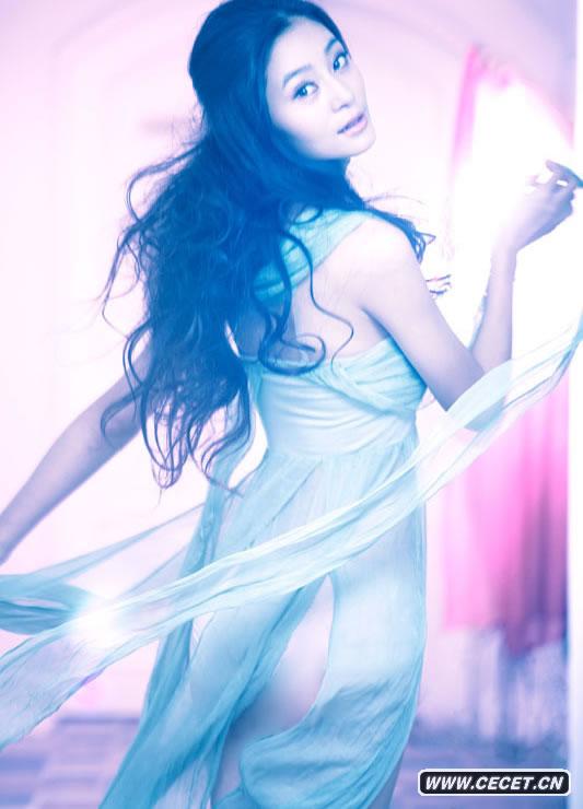 王媛可浴室寫(xiě)真曝光