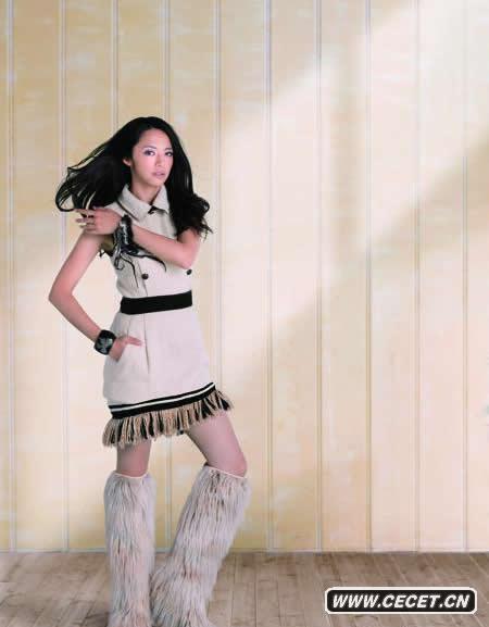 姚晨登時(shí)尚雜志封面