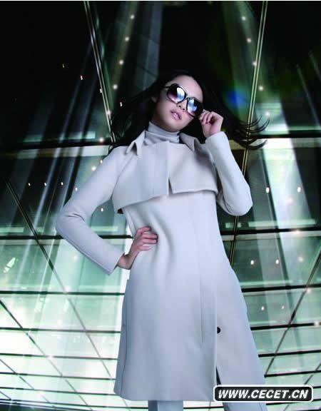 姚晨登時(shí)尚雜志封面