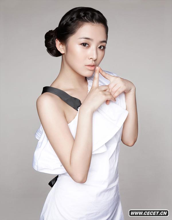 張含韻轉型走成熟路線(xiàn)