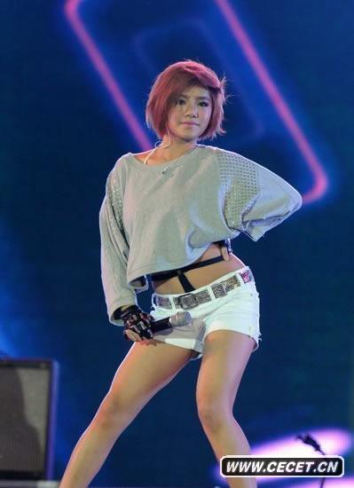 江映蓉豪放熱舞