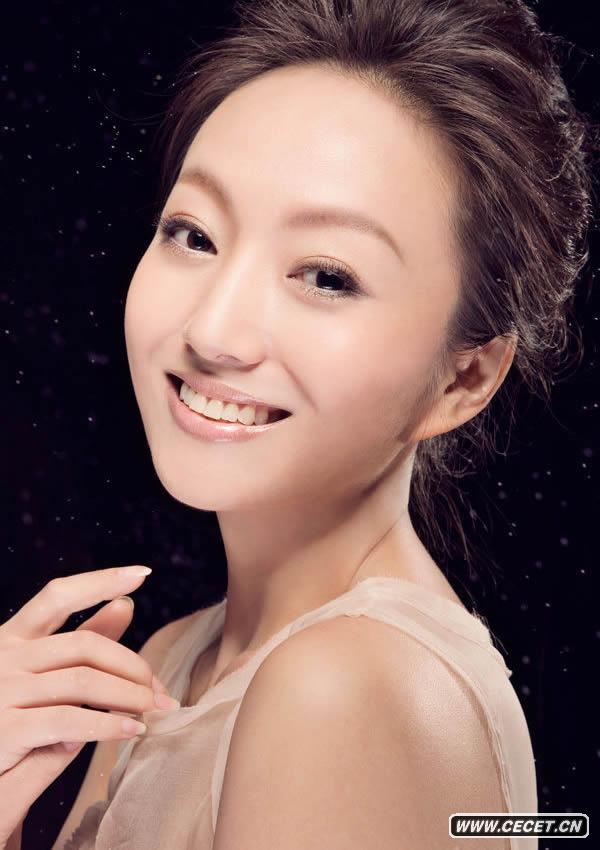 索妮拍星空夢(mèng)幻寫(xiě)真