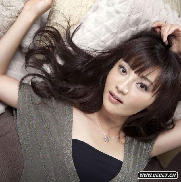 姚笛最新寫(xiě)真曝光