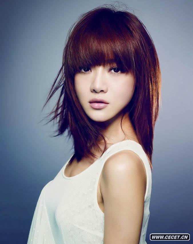 鄧家佳最新寫(xiě)真曝光