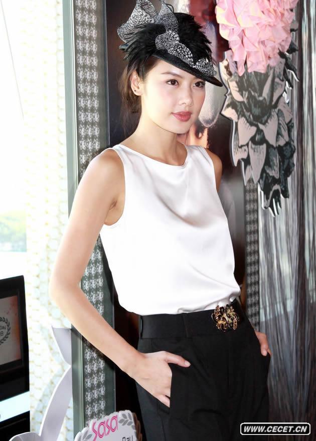 樂(lè )基兒造型華麗當總監