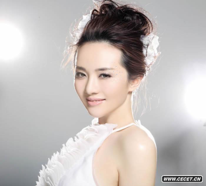 孟茜新寫(xiě)真打造東方美