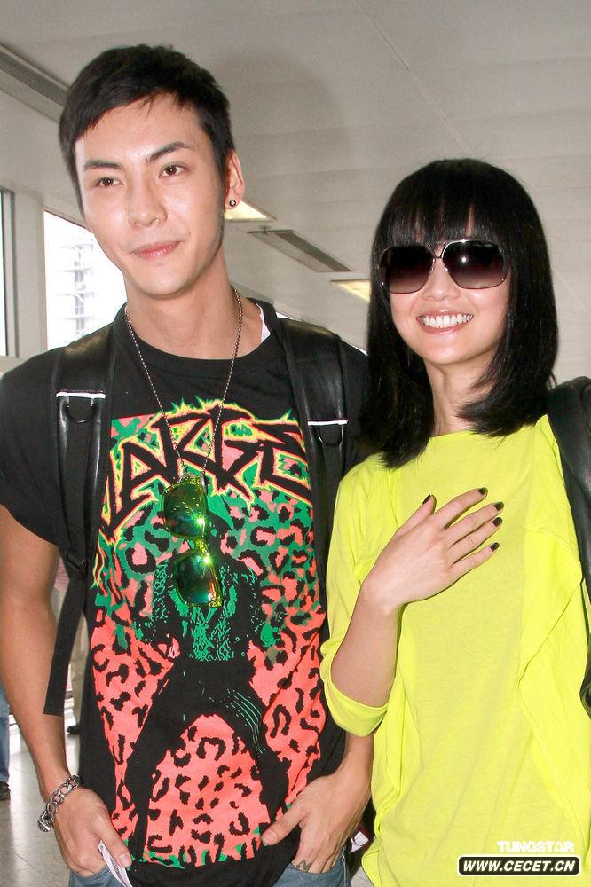 阿Sa陳偉霆親密返港