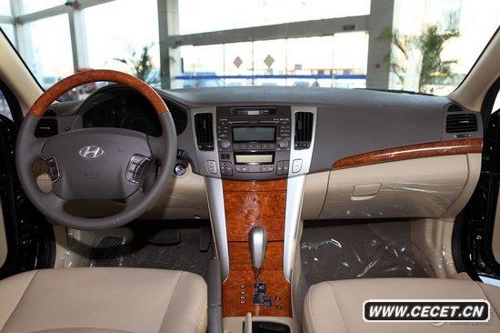 09 SONATAI(lng) 2.0 GL AT ꌍ(sh)ĈD