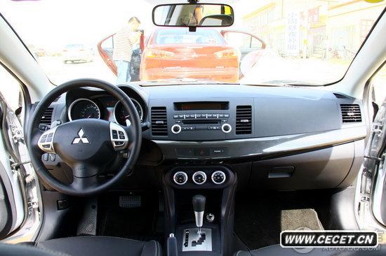 2010款 藍瑟翼神 1.8CVT致尚版 試駕實(shí)拍