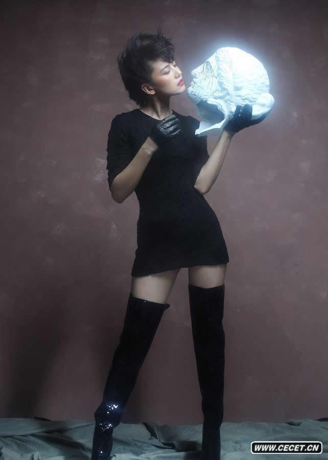 高圓圓寂寞玩偶寫(xiě)真曝光