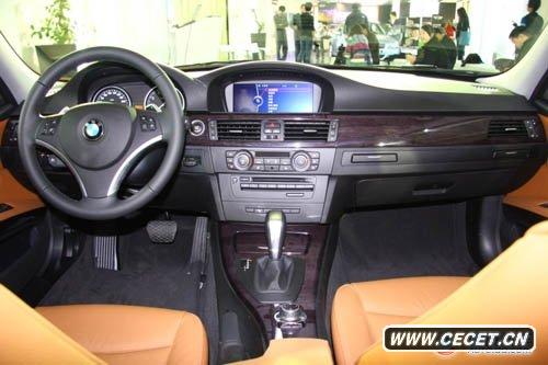2011款寶馬3系內飾