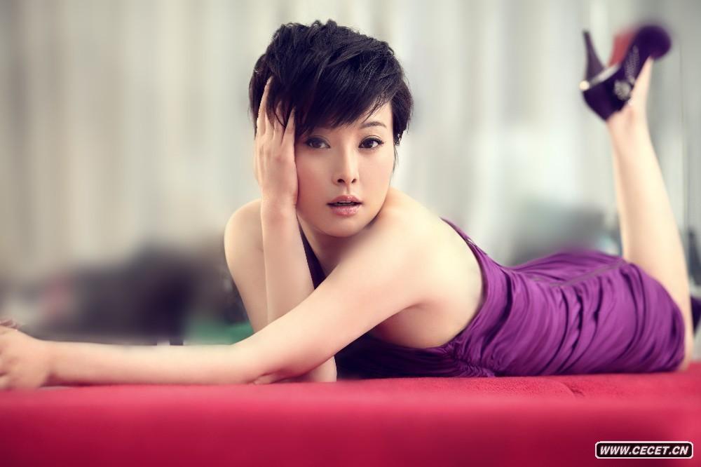 袁莉清新健康塑時(shí)尚麗人