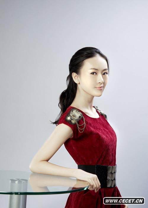 童瑤全新寫(xiě)真曝光